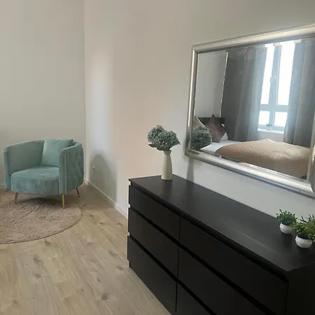 Homestay Heaven Homes - Mit Bad In Der Naehe Von Hbf Dusseldorf