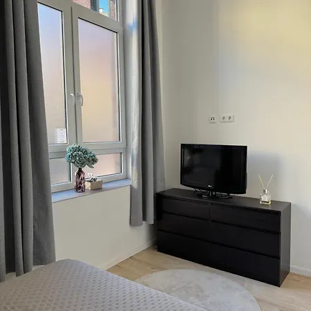 Apagado Quarto em Acomodações Particulares *